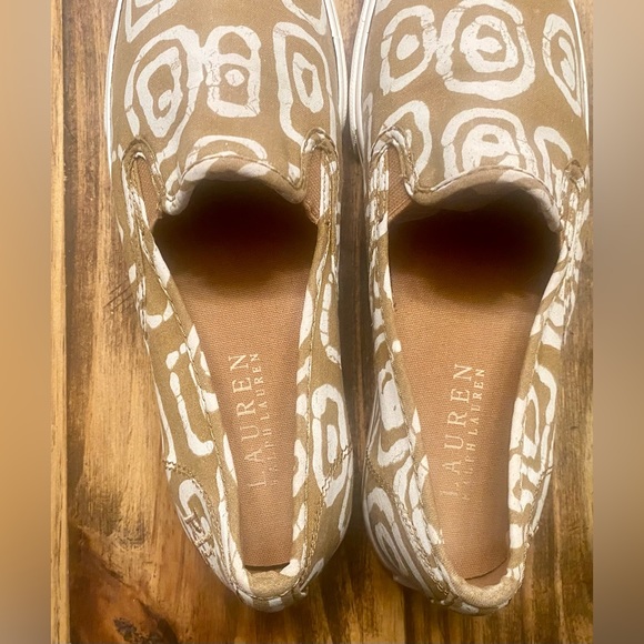 Lauren Ralph Lauren Women’s Janis Flats Slip-On 6.5 Tan White Batik Tribal - Picture 5 of 8